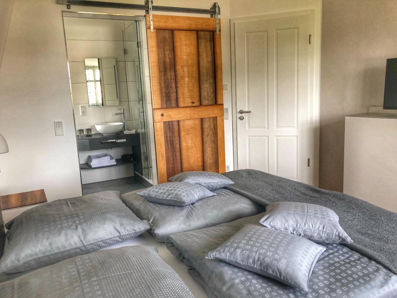 Budberger Bahnhof Bed & Breakfast Rheinberg Bagian luar foto