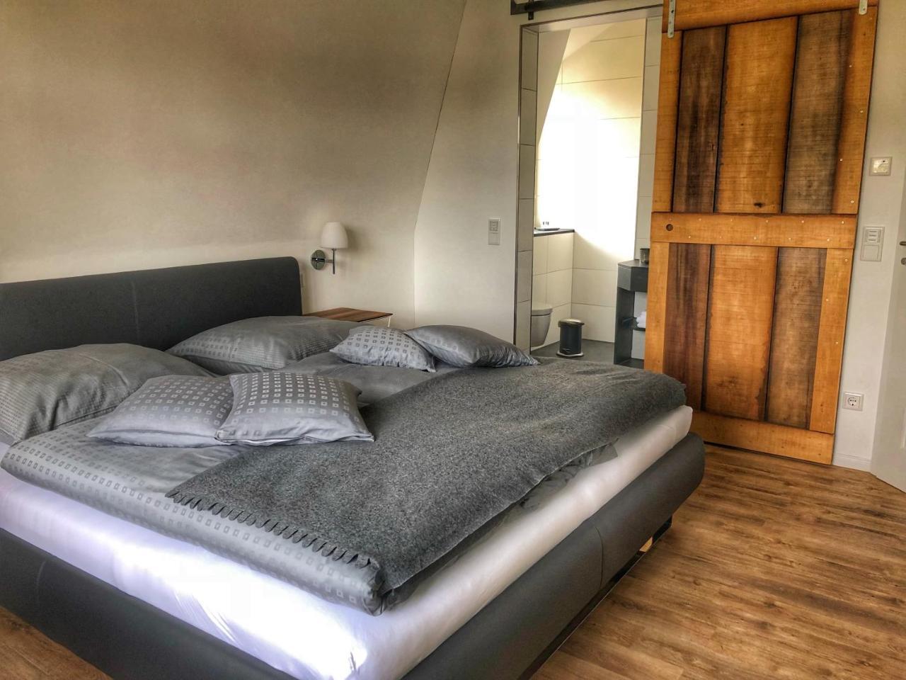 Budberger Bahnhof Bed & Breakfast Rheinberg Bagian luar foto